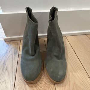 Urban Outfitters Gray Suede Ankle Boots